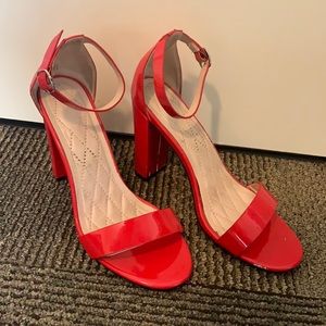 Red patent strappy heel, size 10